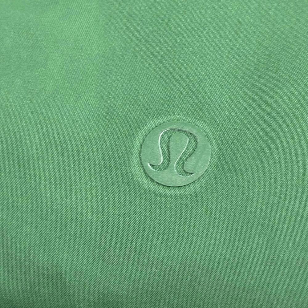 Lululemon Wunder Puff Cropped Vest Womens Everglade Green EVRG LW4BTNS 600 Fill - Picture 15 of 15